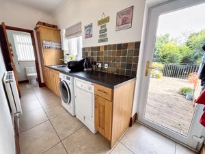 Photo 17- click for photo gallery